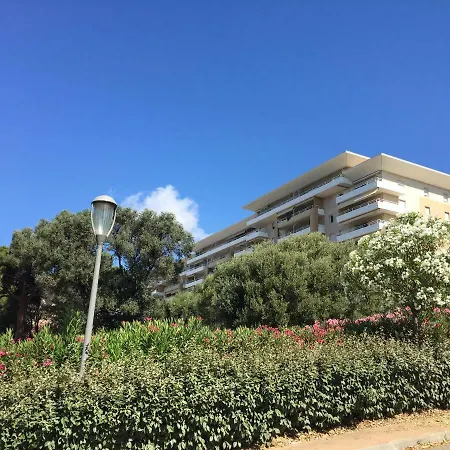 Superbe 3 Etoiles Debut Sanguinaires